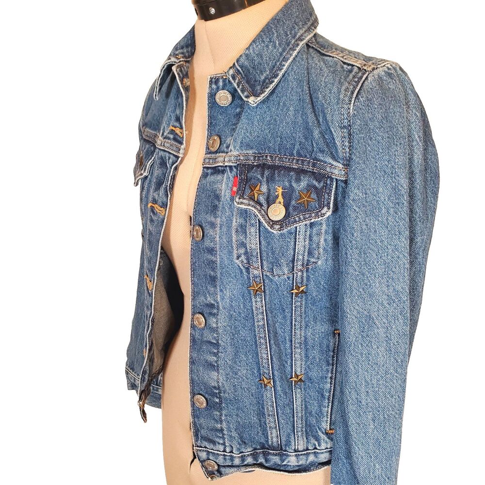 Levi’s Women’s Denim Jacket XS Medium Wash Rockstar Brass Stars Jeans Slim Fit